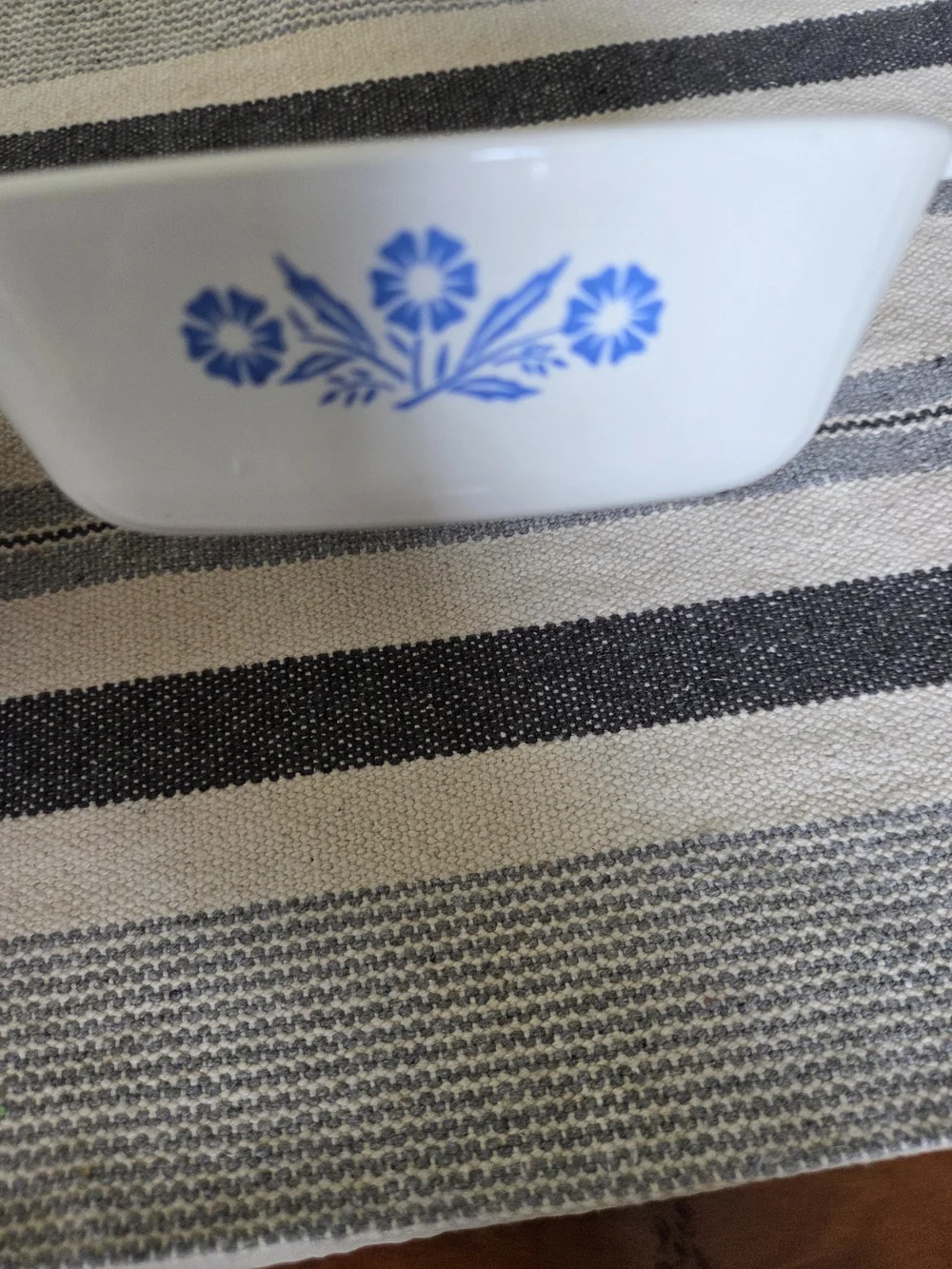 Vintage Corning Ware Blue Cornflower P-41 Petie Pan 5'
